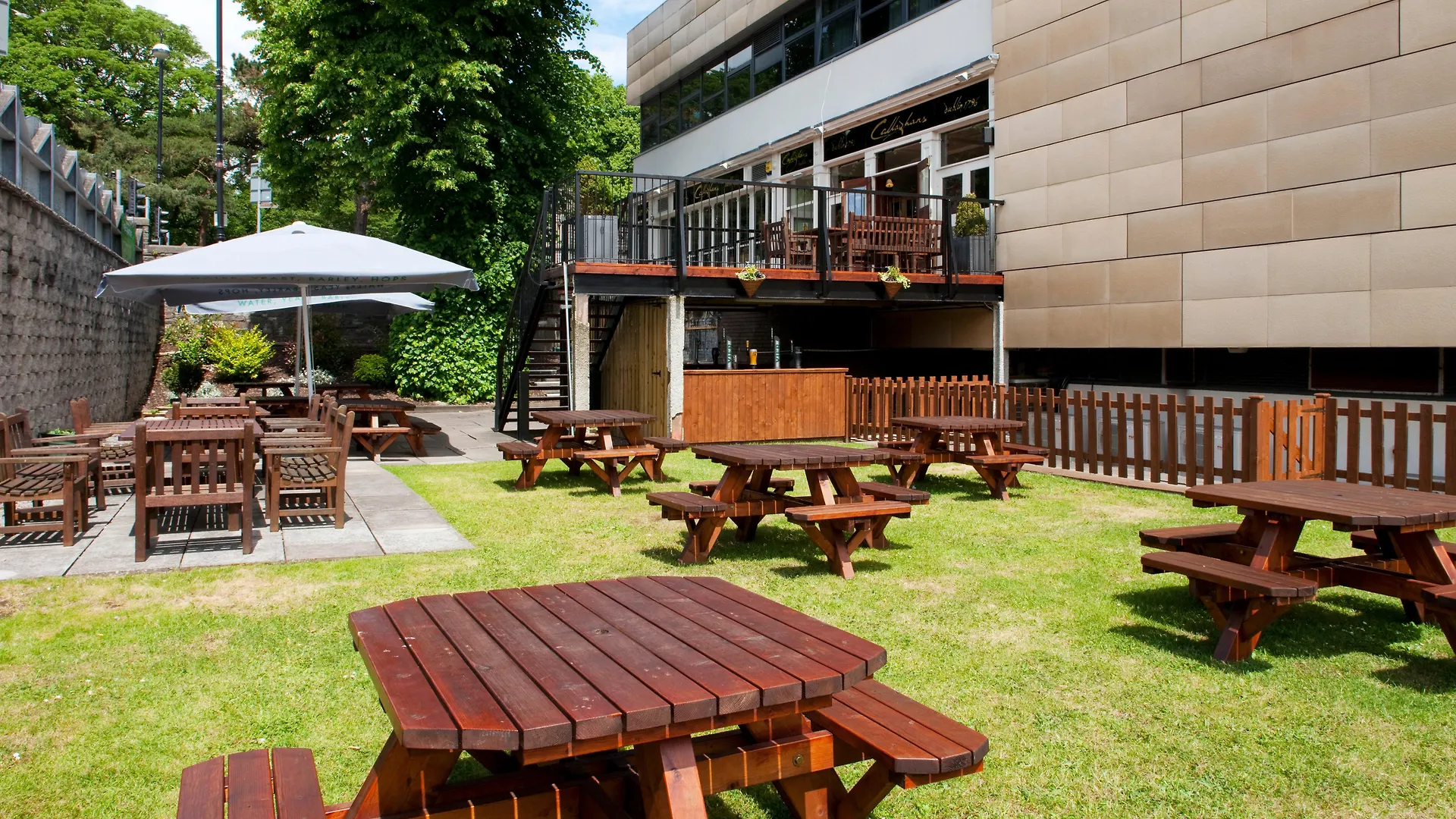 Holiday Inn Cardiff City By Ihg 4*,  United Kingdom