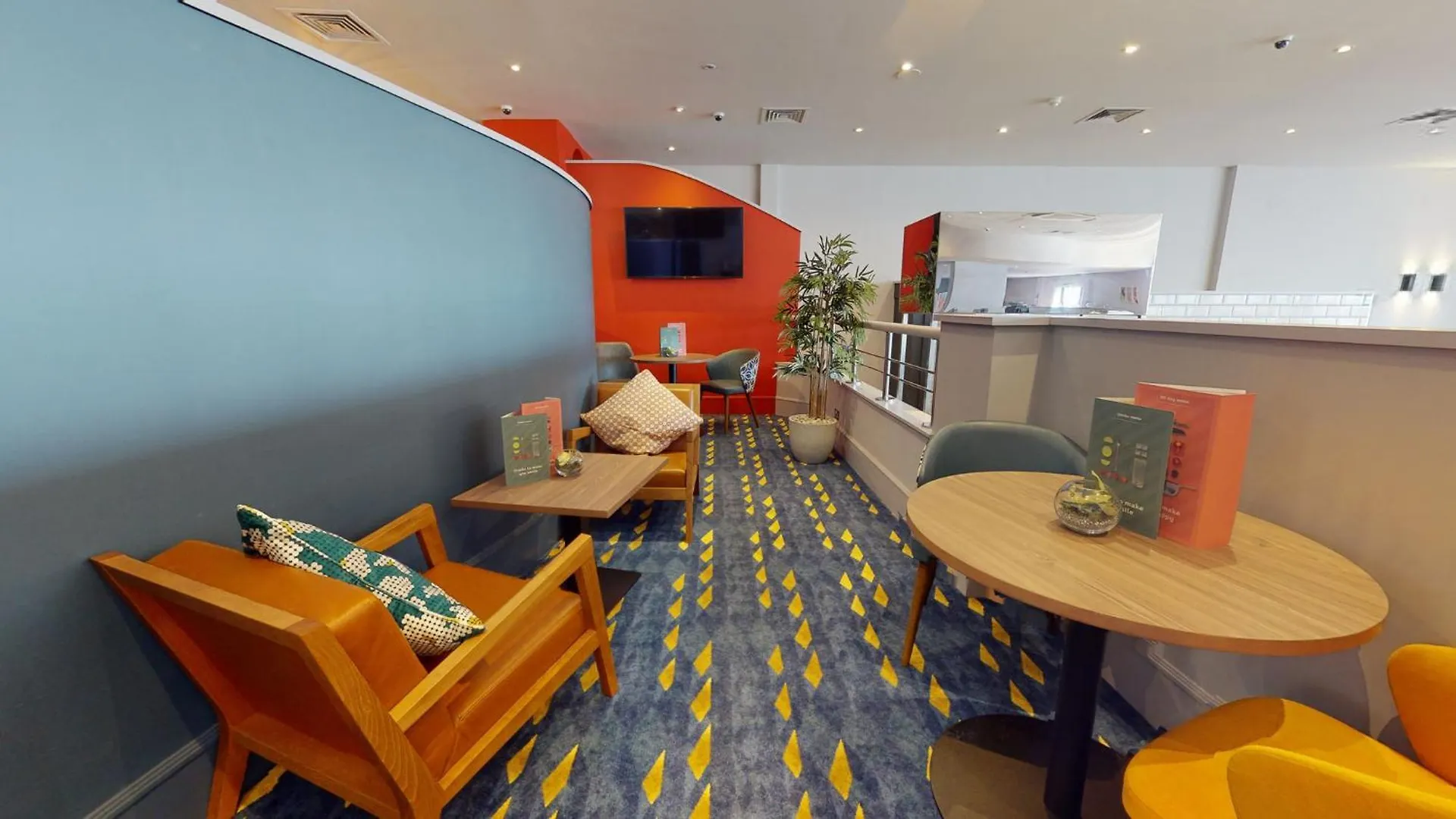 Hotel Holiday Inn Cardiff City By Ihg