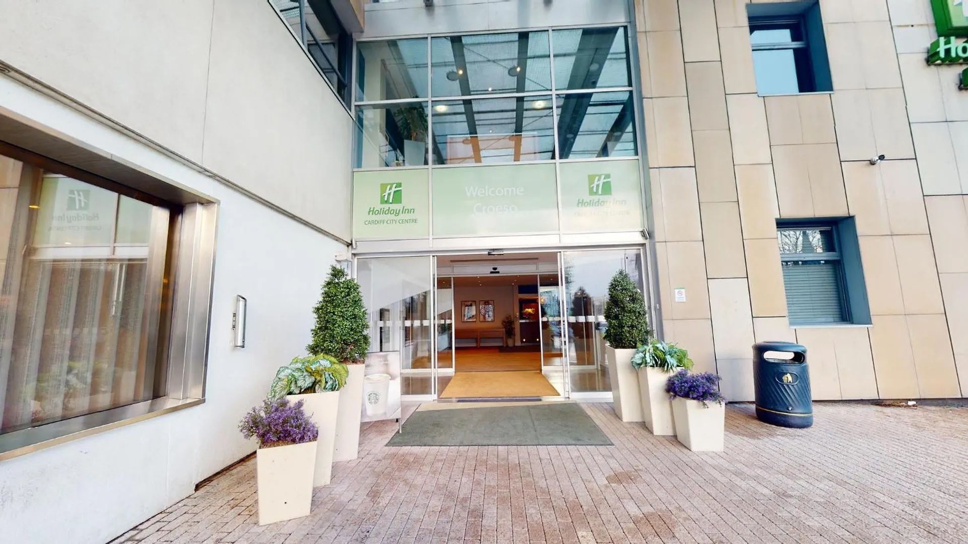 Holiday Inn Cardiff City By Ihg Hotel