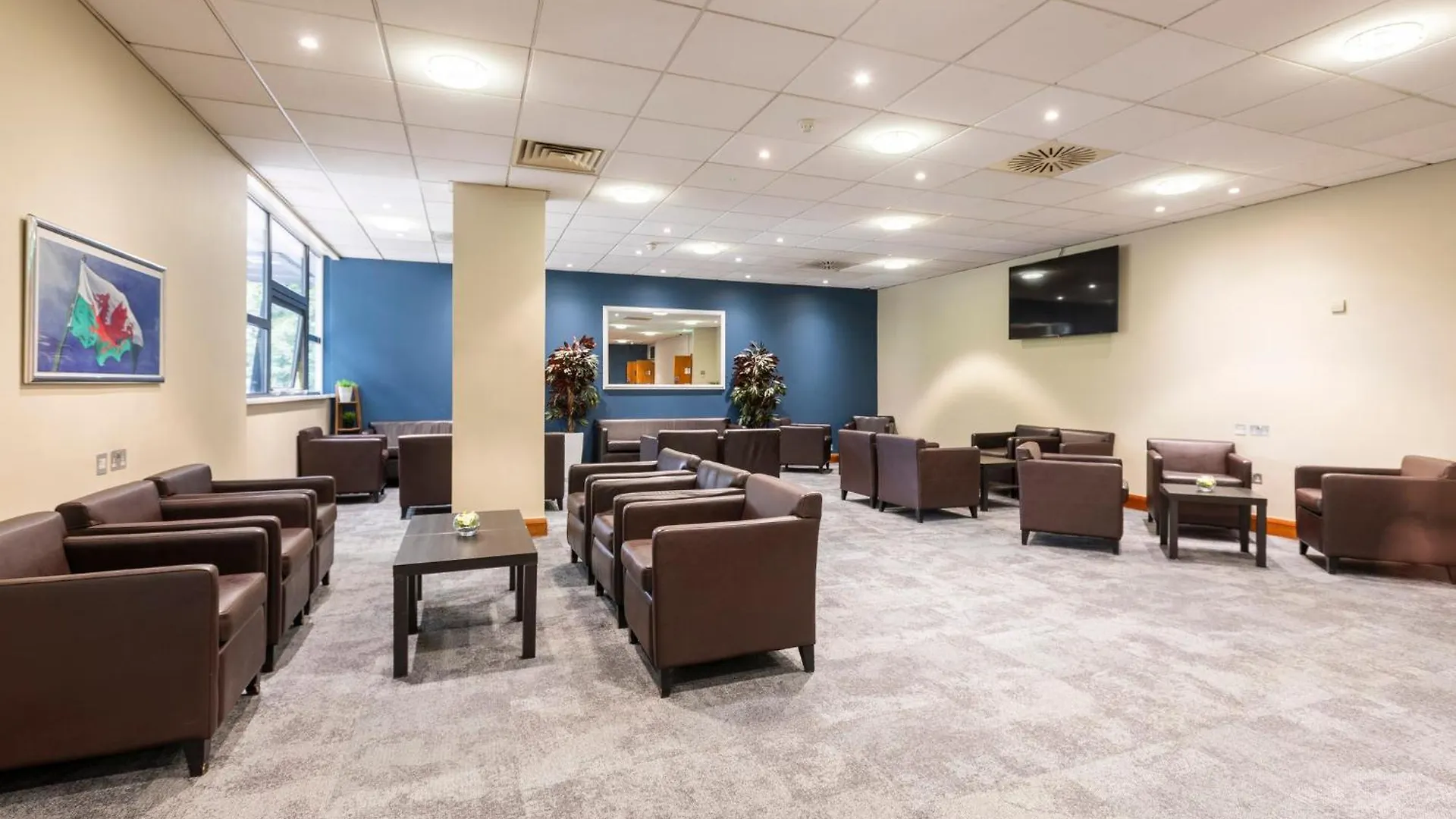 Hotel Holiday Inn Cardiff City By Ihg