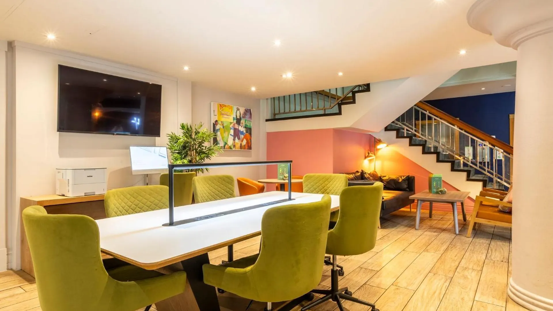 Hotel Holiday Inn Cardiff City By Ihg