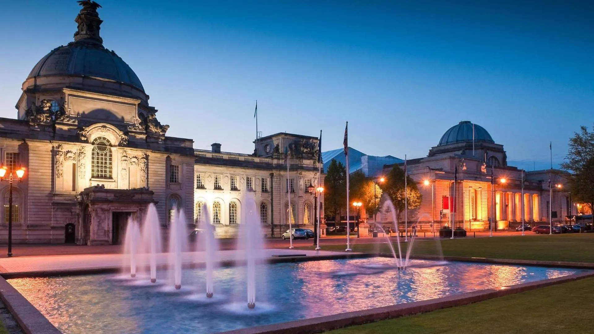 Hotel Holiday Inn Cardiff City By Ihg