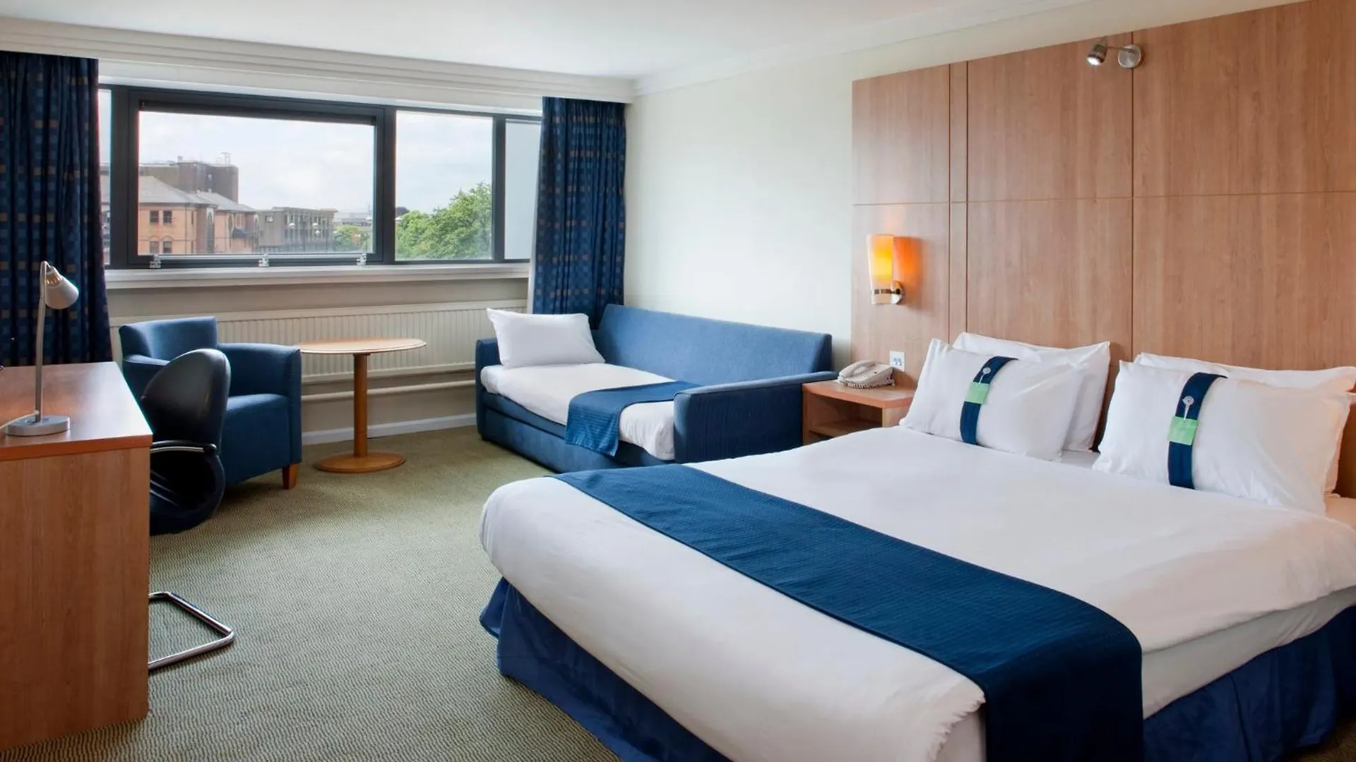 Holiday Inn Cardiff City By Ihg