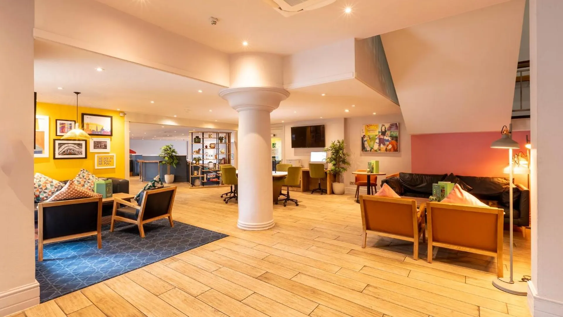 Holiday Inn Cardiff City Centre By Ihg Hotel